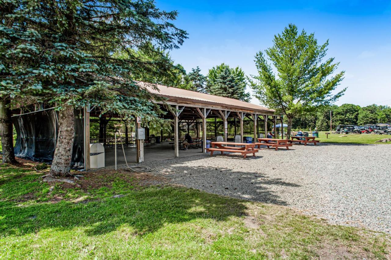 Friendship Lodge Pocono Lake Kültér fotó